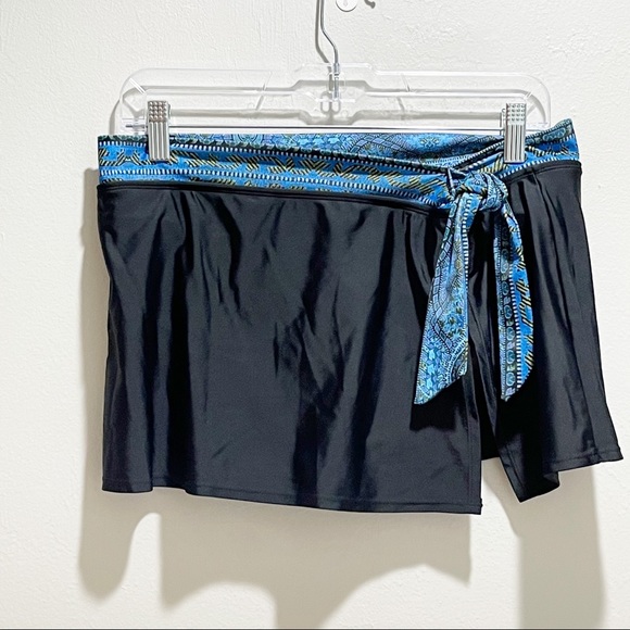 ATHLETA Women’s Black Swim Skirt Side Tie